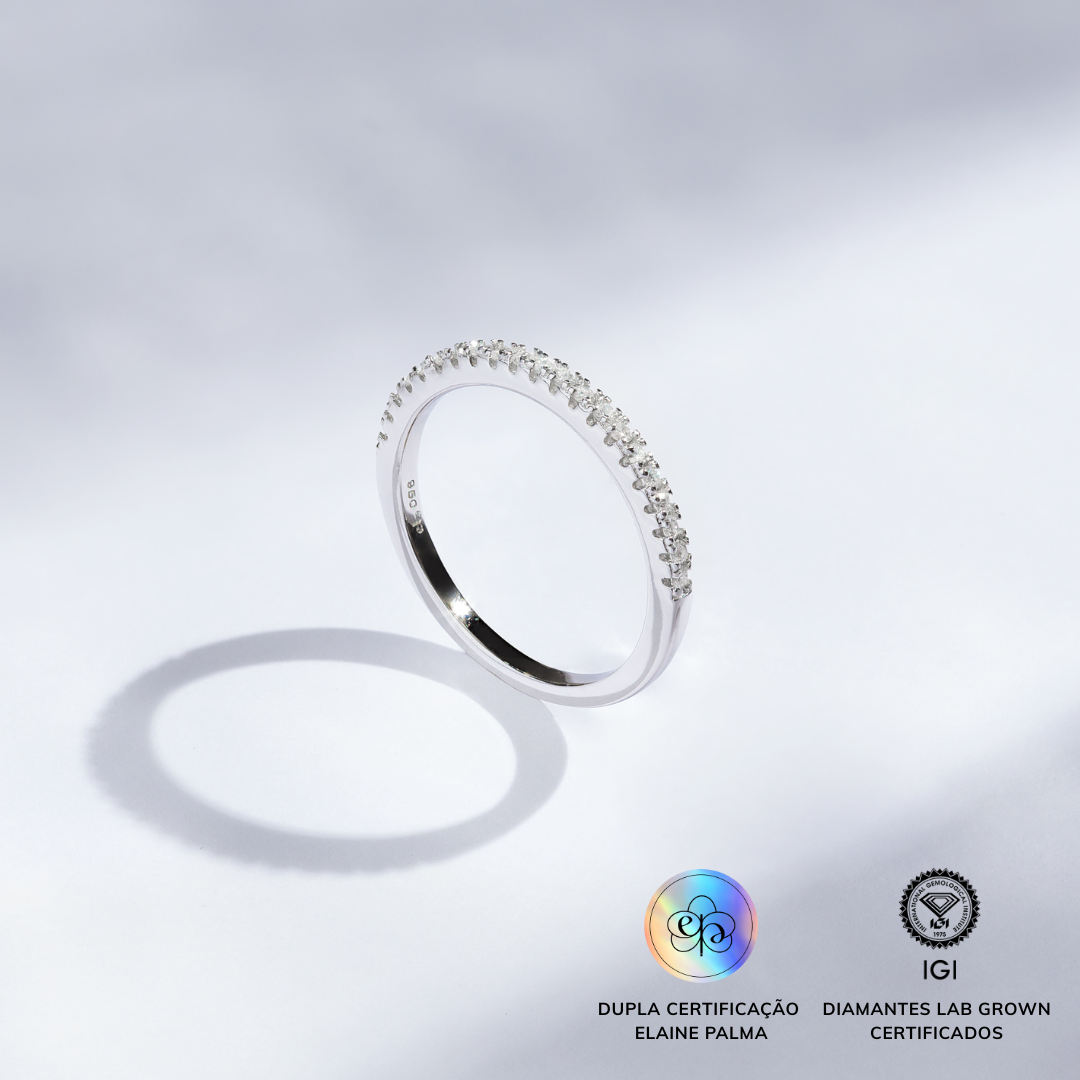 Anel Aparador Slim com Diamante de Laboratório 0,16 ct
