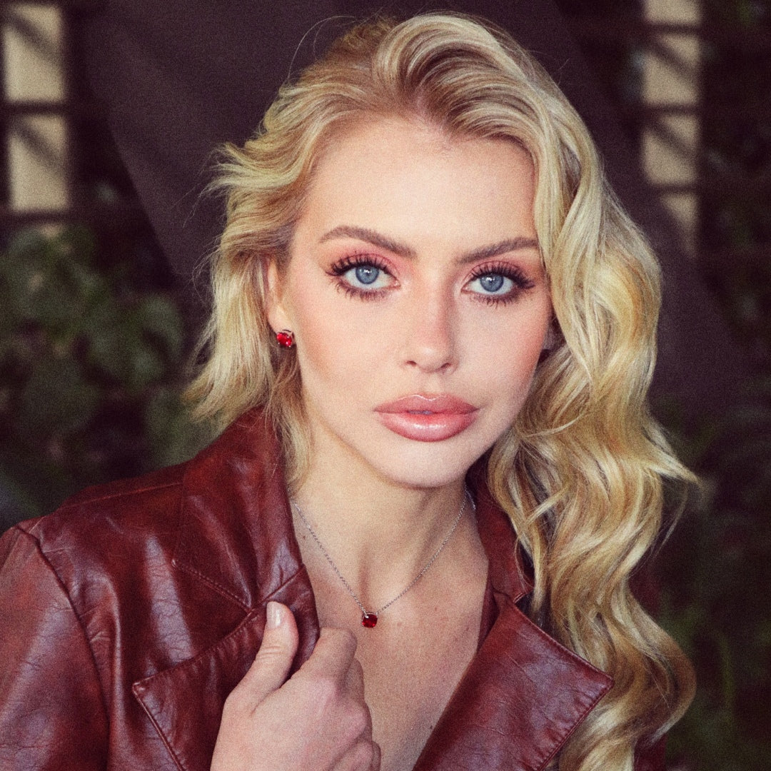 Colar com Rubi de Laboratório