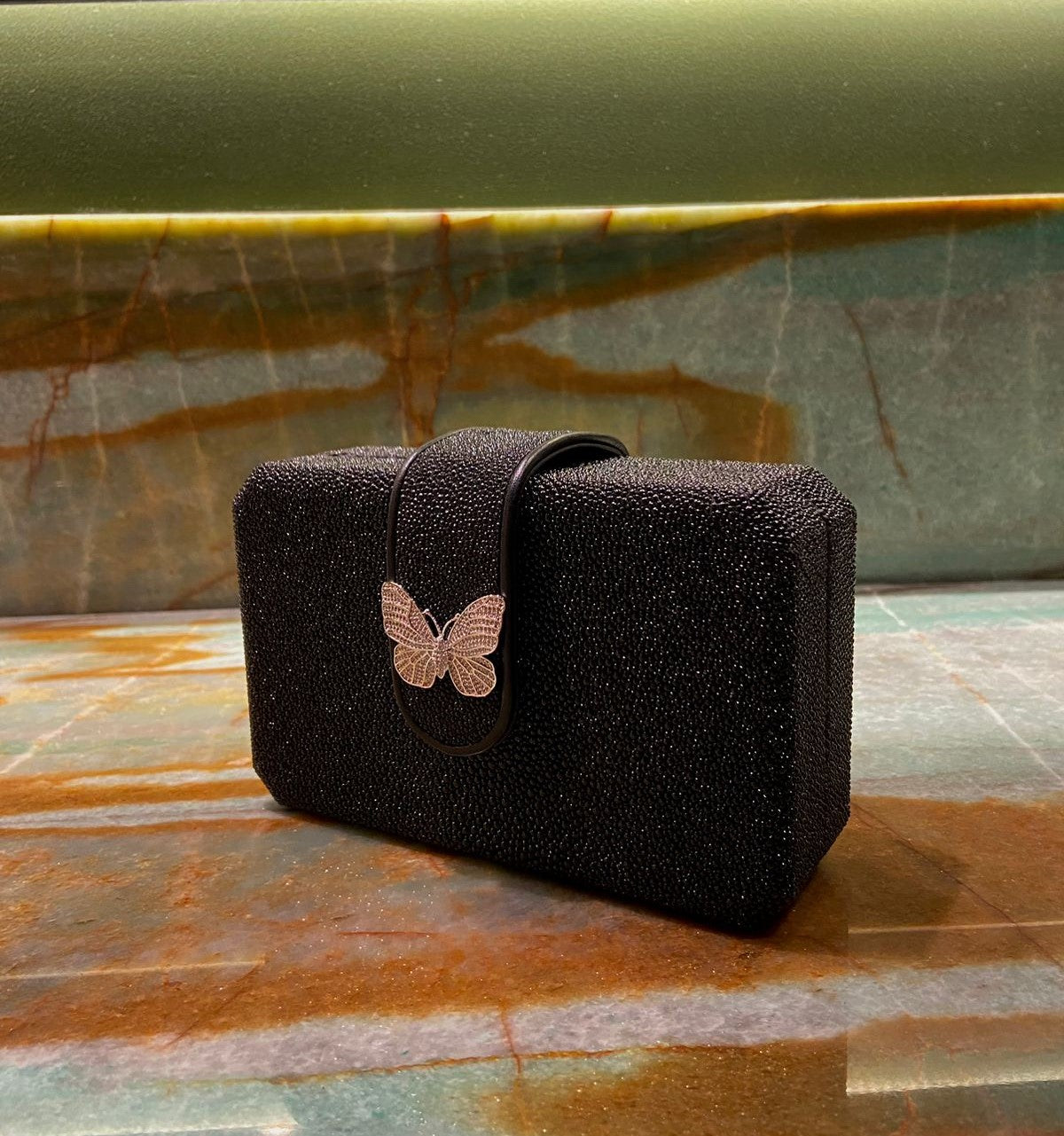 Bolsa Clutch Galuchat P&B