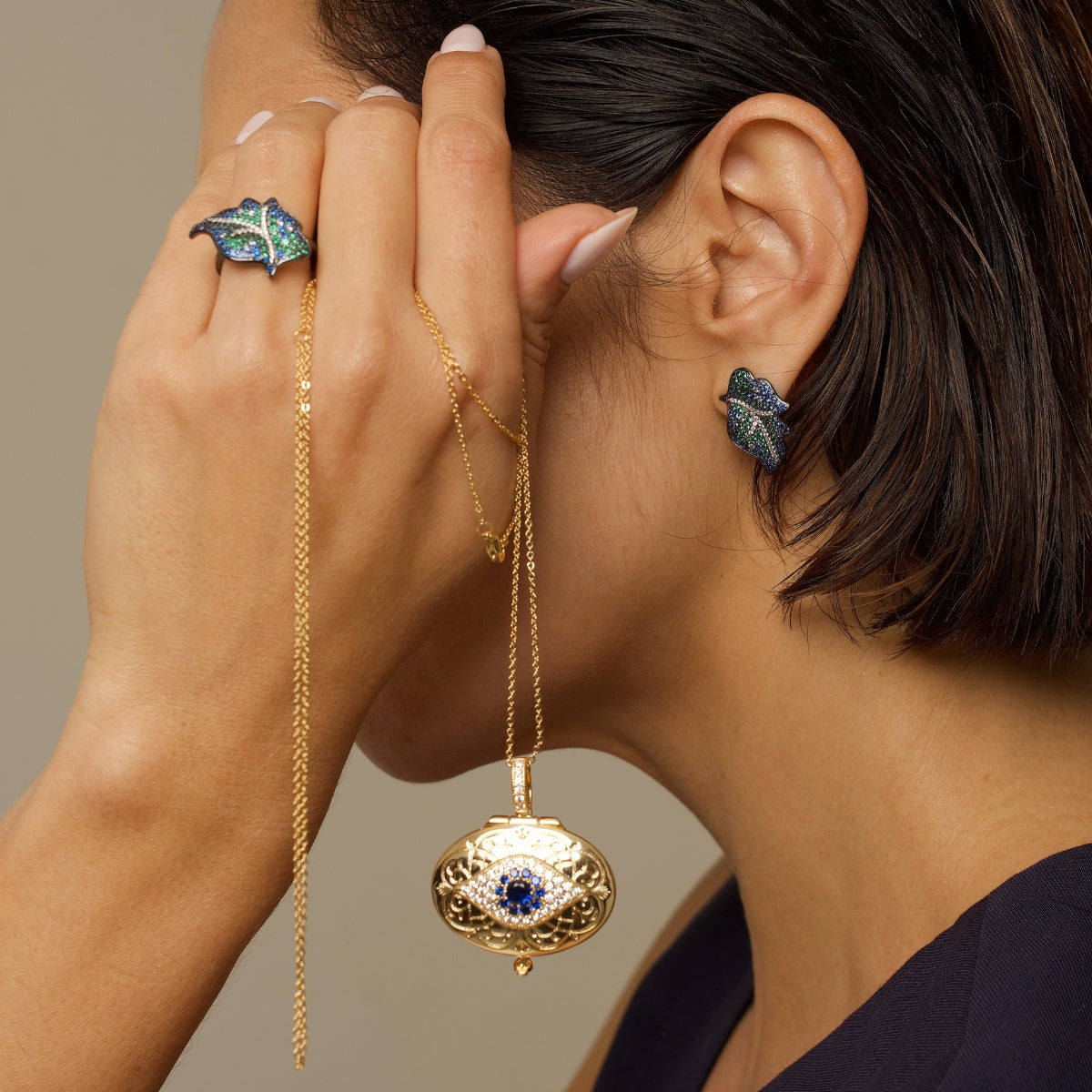 Colar Relicário Proteção