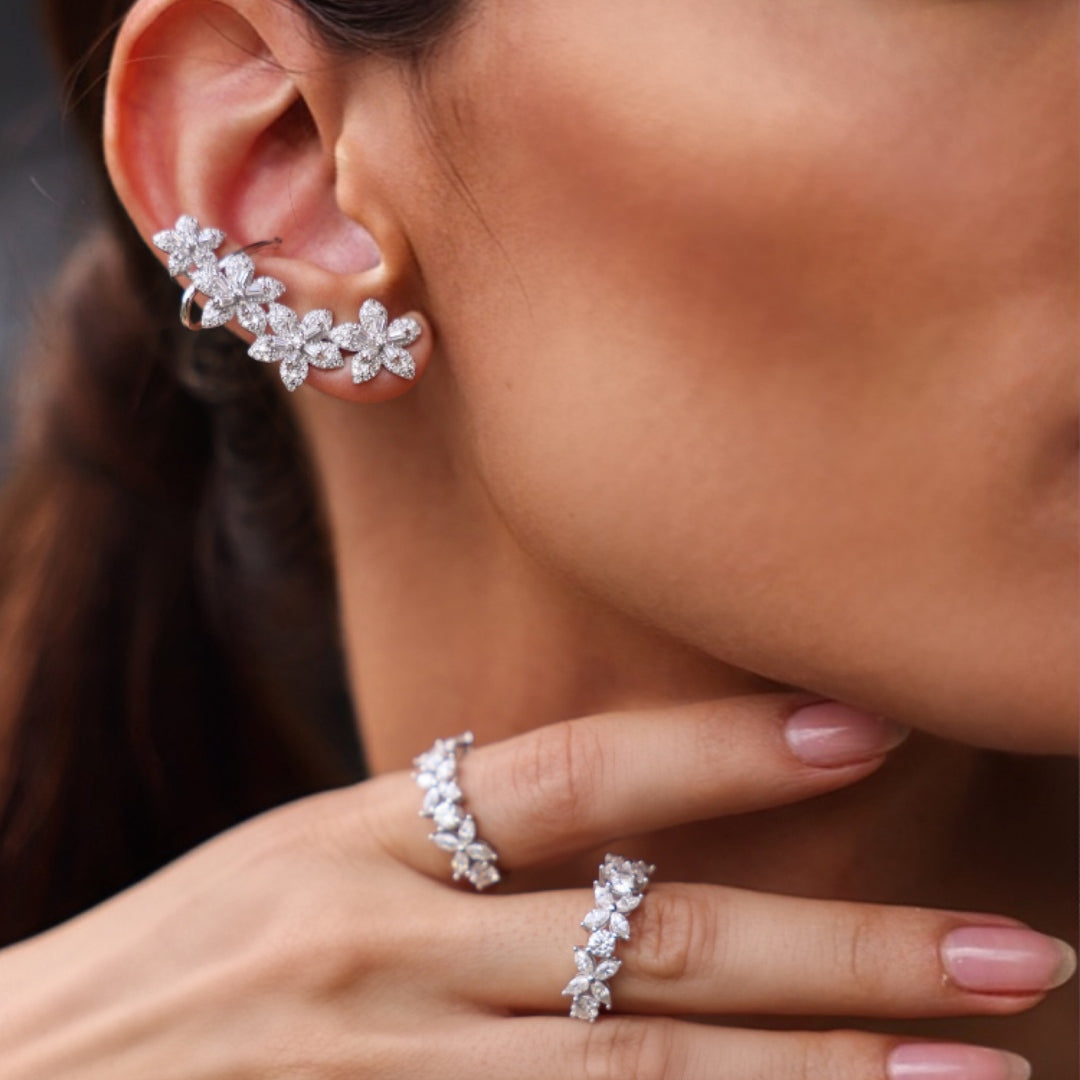 Brinco Earcuff Flowers Glam Moissanite