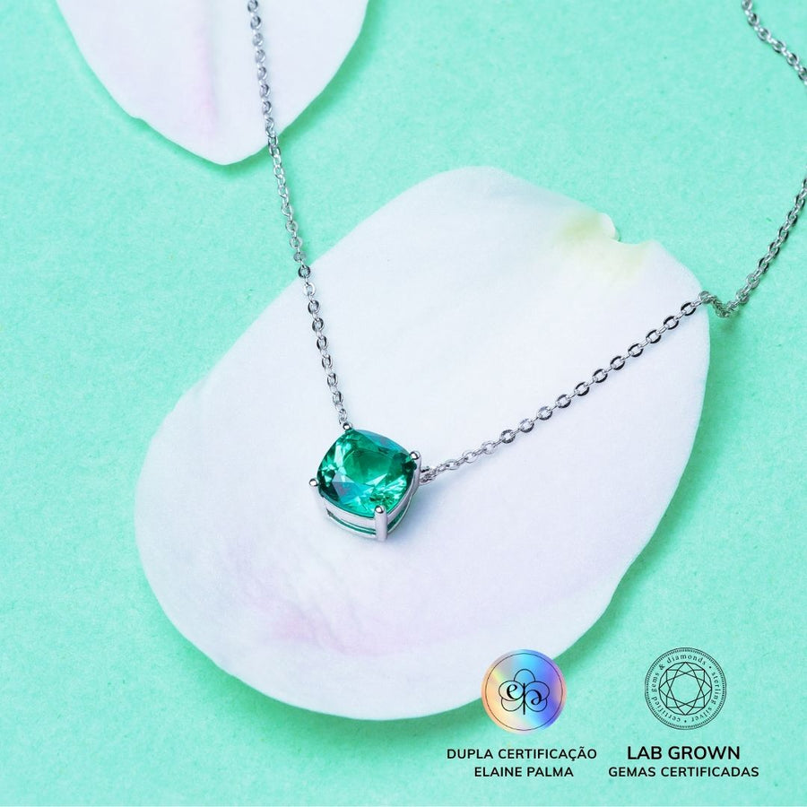 Colar Emerald com Esmeralda de Laboratório