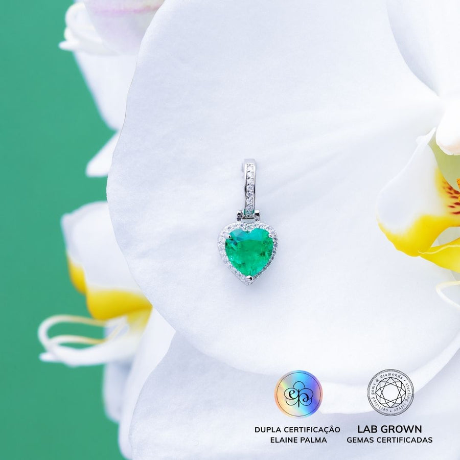 Pingente Coração com Esmeralda de Laboratório