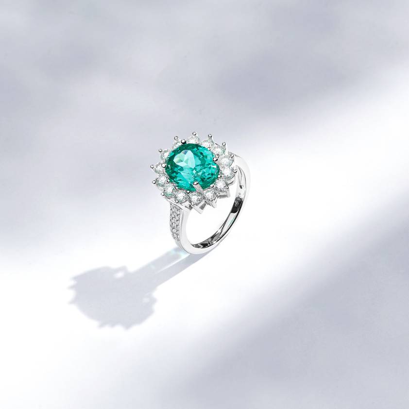 Anel Oval Turmalina Paraíba Lab Grown